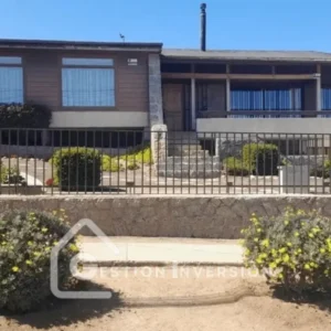 Venta Casa Algarrobo Centro – Comercial – AC2