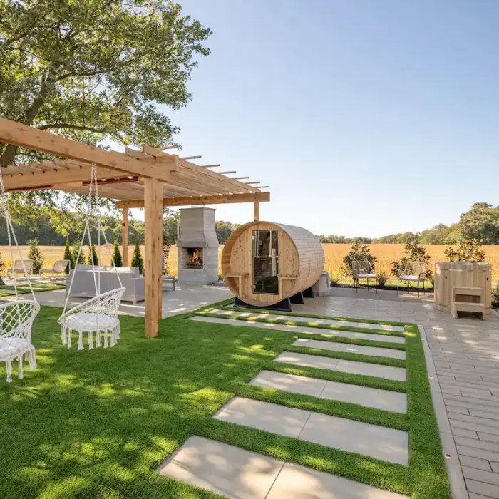 Proyecto de exteriorismo de alta gama que incluye sauna, hot tub y zona de estar con chimenea, una inversión en estilo de vida y plusvalía asesorada por Gestión inversión.